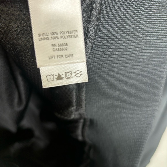 Cabelas Men’s Sweatshirt Large Black Windbreaker Pullover Lightweight Active - Picture 8 of 8